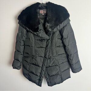 Anne Klein Black Down Puffer Coat with Faux Fur Trim